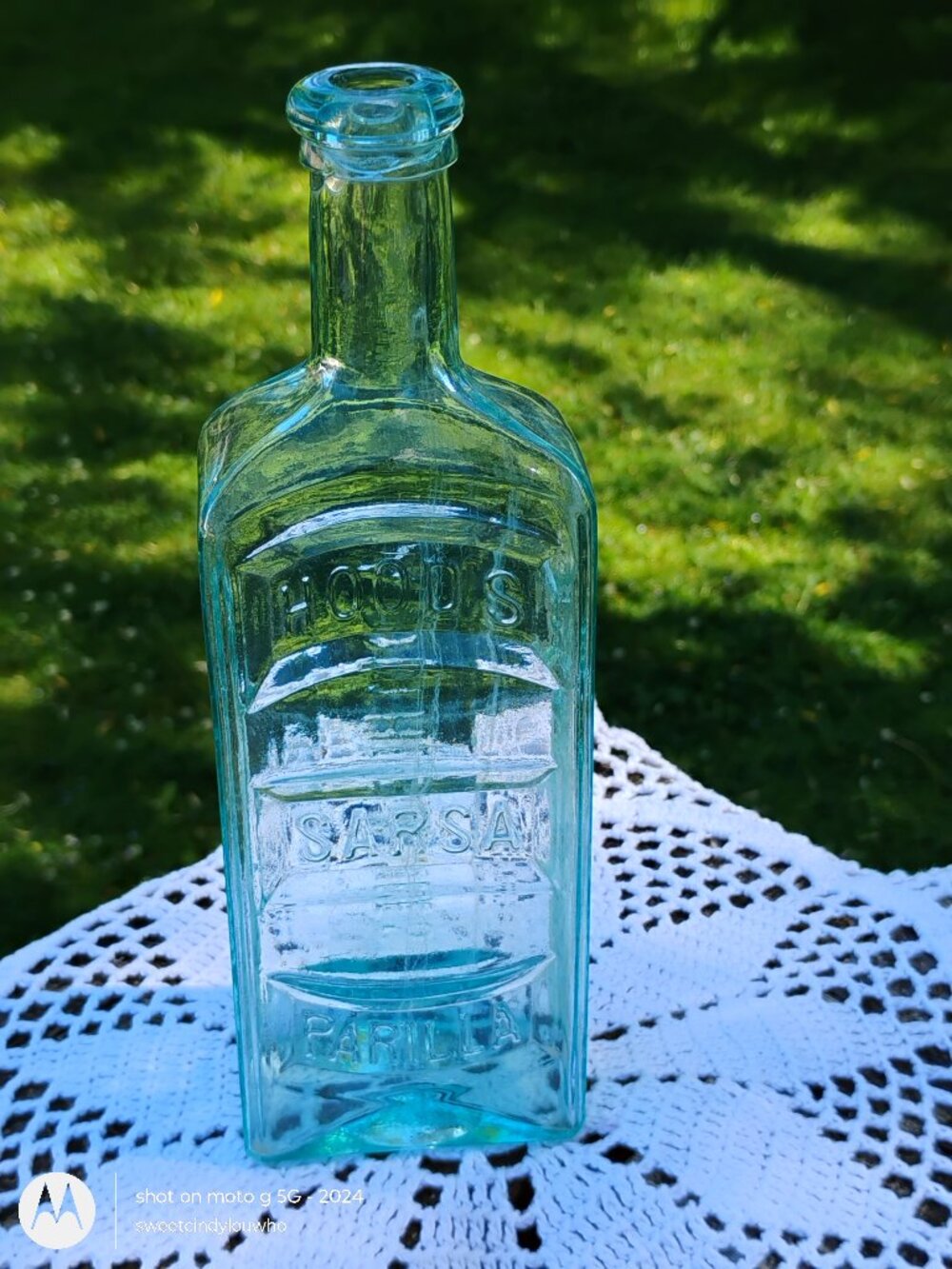 antique Hood's Sarsaparilla bottle circa 1880s clear aqua clean BIM quack med